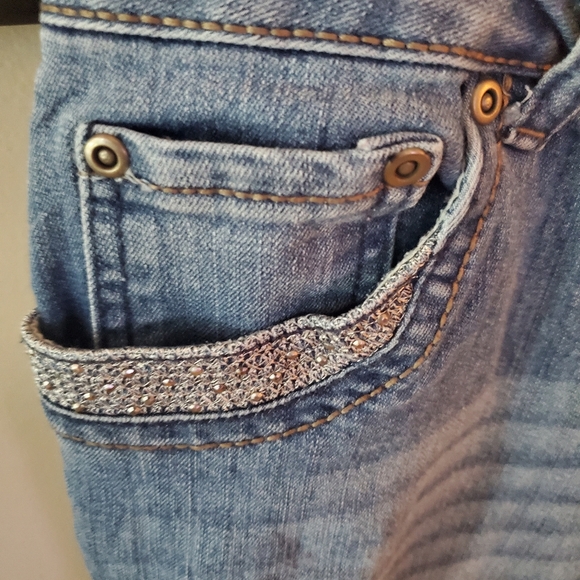 Baccini light wash rhinestones jeans - Picture 7 of 7